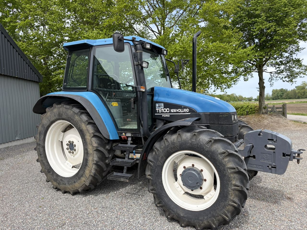 New Holland TS100 4wd kruipbak