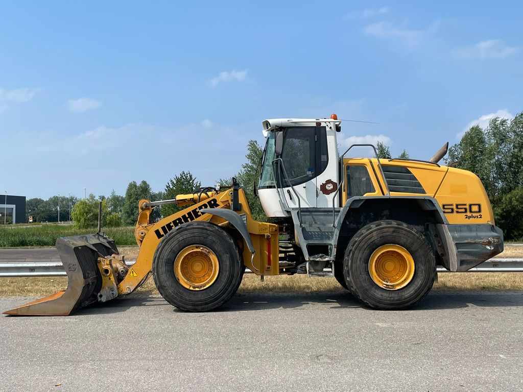 Liebherr L550
