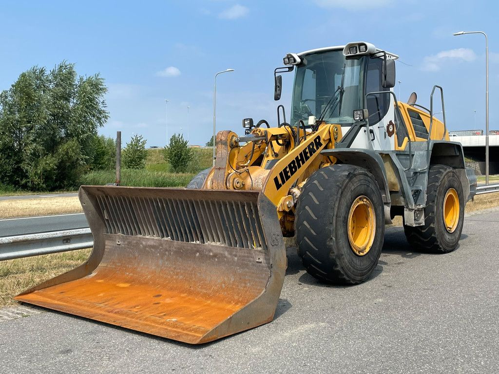 Liebherr L550