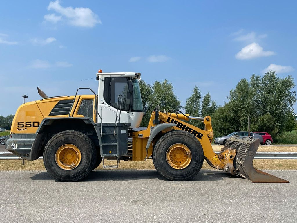 Liebherr L550
