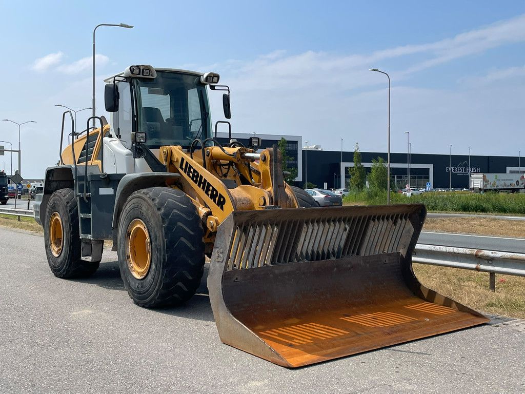 Liebherr L550