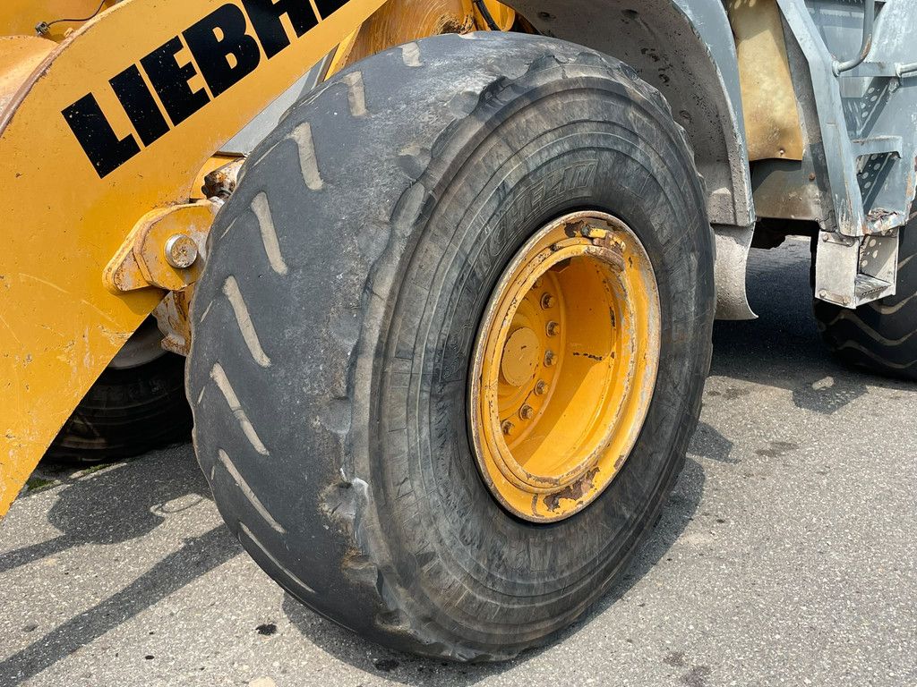 Liebherr L550