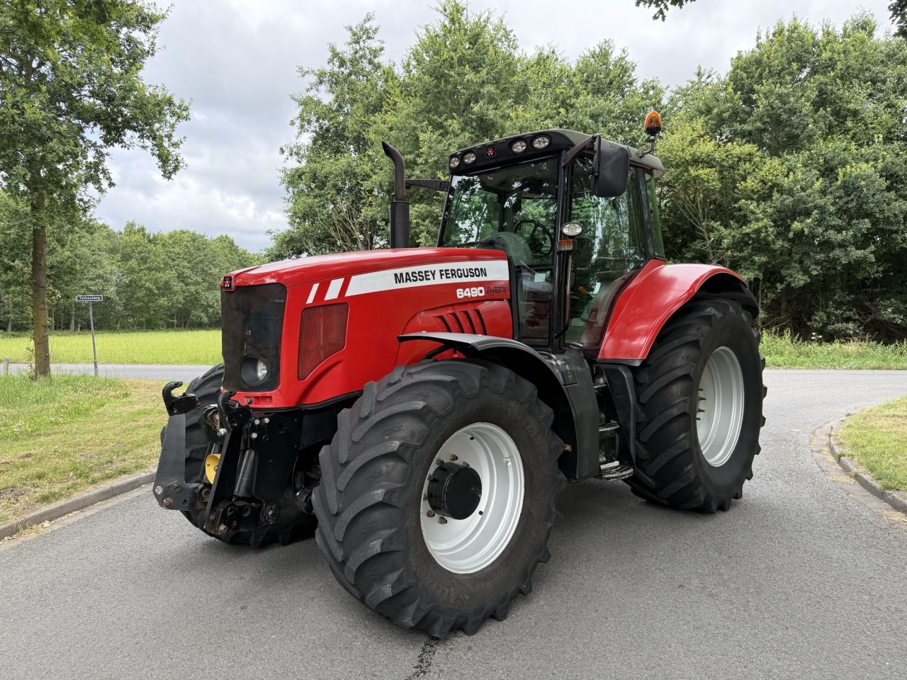 Massey Ferguson 6490 Dyna-6