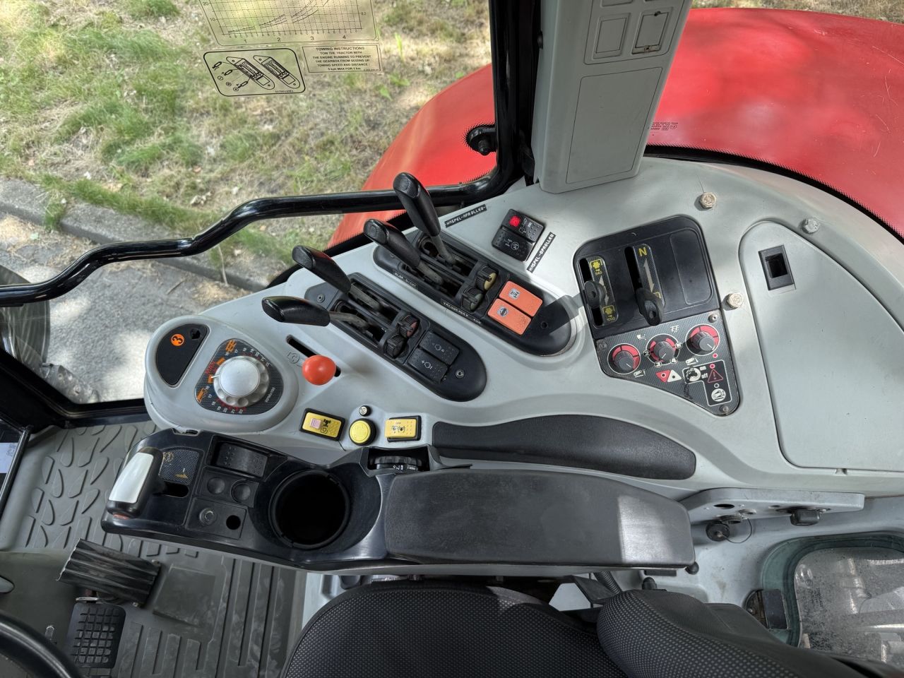 Massey Ferguson 6490 Dyna-6