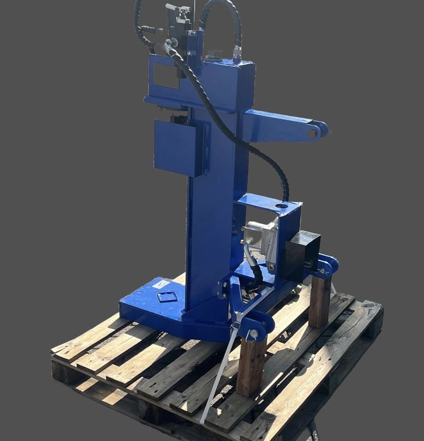Houtklover 22 ton tbv minitractor - aandrijving dmv aftakas