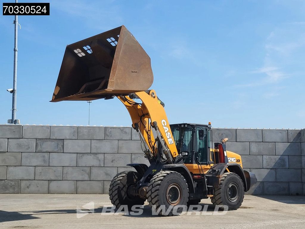 CASE 921 G HIGH TIP BUCKET