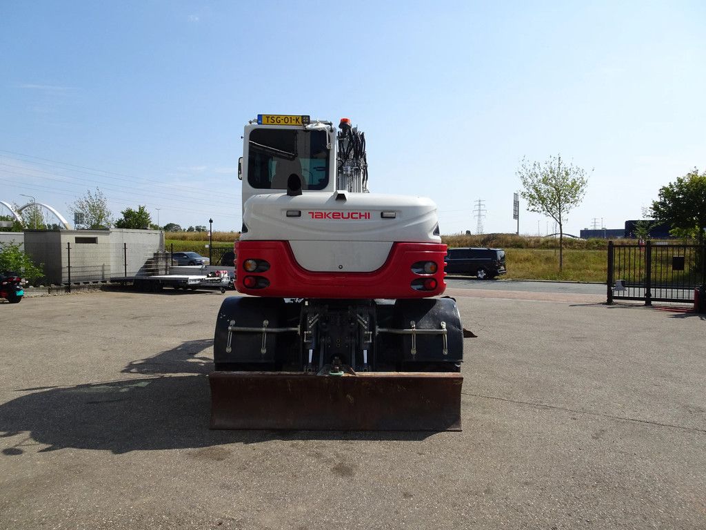 Takeuchi TB295W TB295
