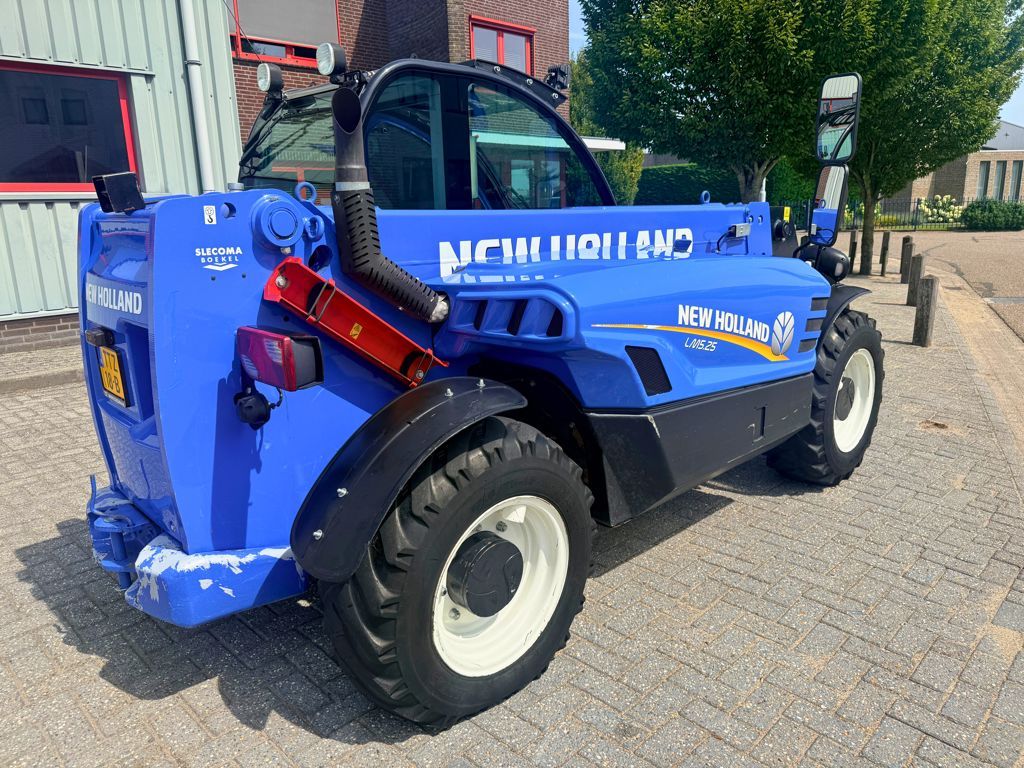 New Holland LM5.25 Verreiker