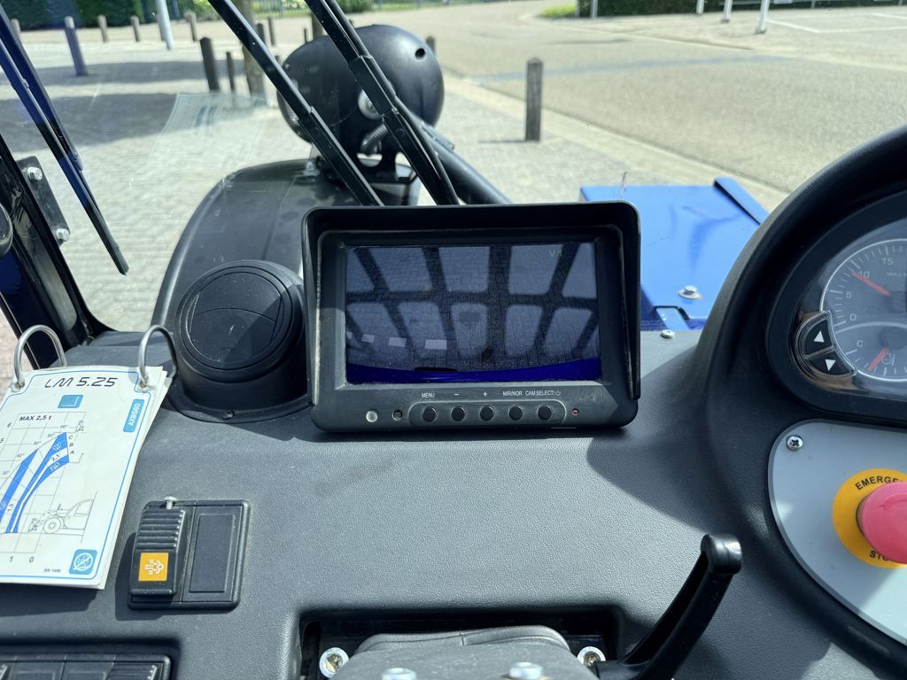 New Holland LM5.25 Verreiker