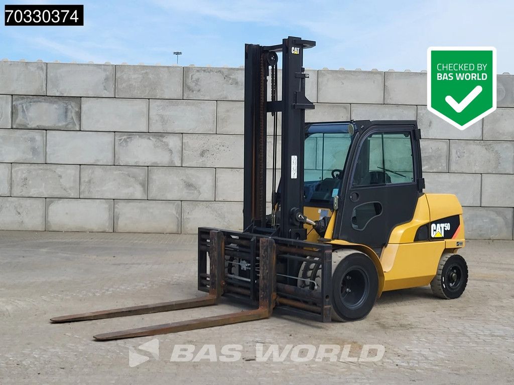Caterpillar DP50 N Mitsubishi 6 Cilinder engine