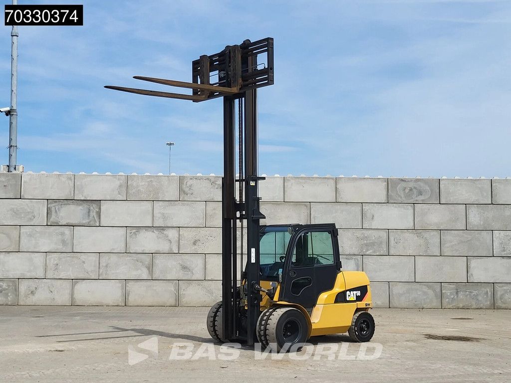 Caterpillar DP50 N Mitsubishi 6 Cilinder engine
