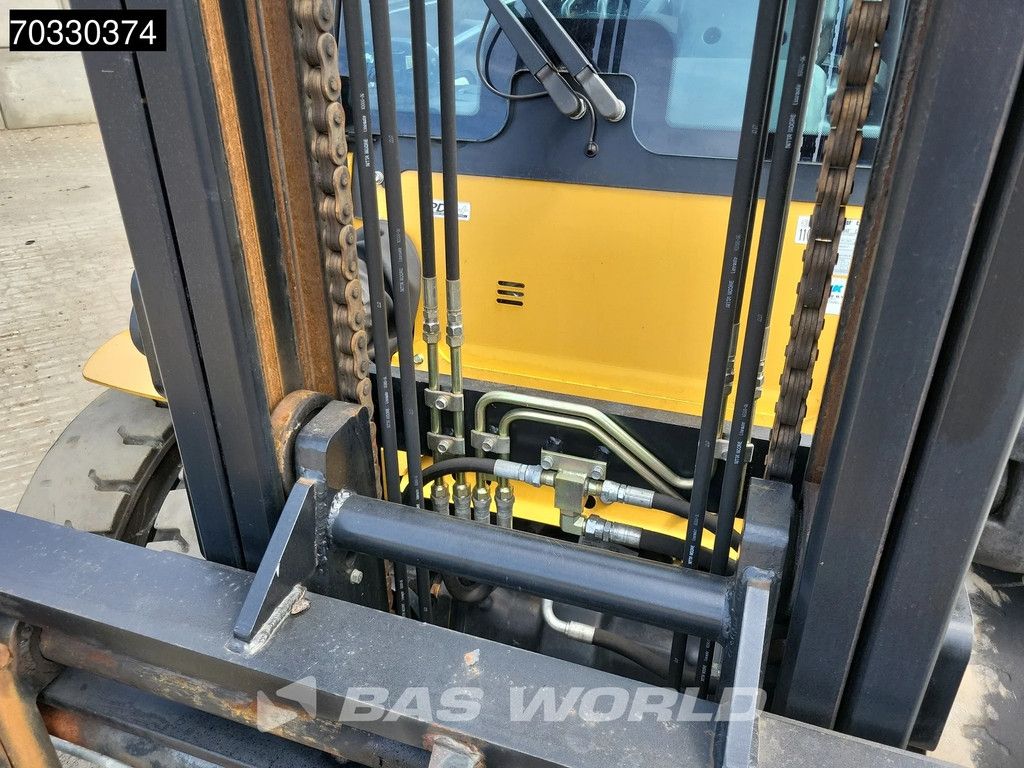 Caterpillar DP50 N Mitsubishi 6 Cilinder engine