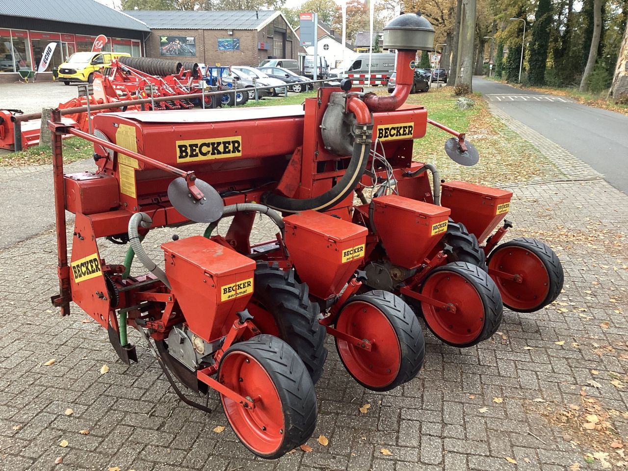 Becker 4 rijer maiszaaier