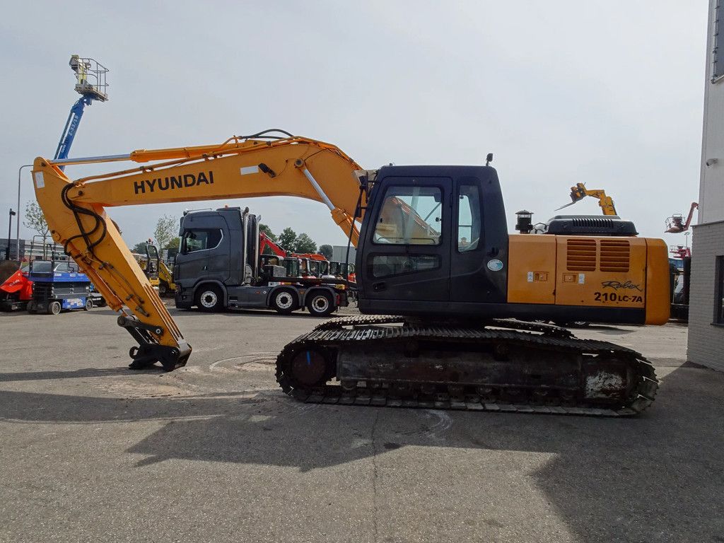 Hyundai LC210-7A