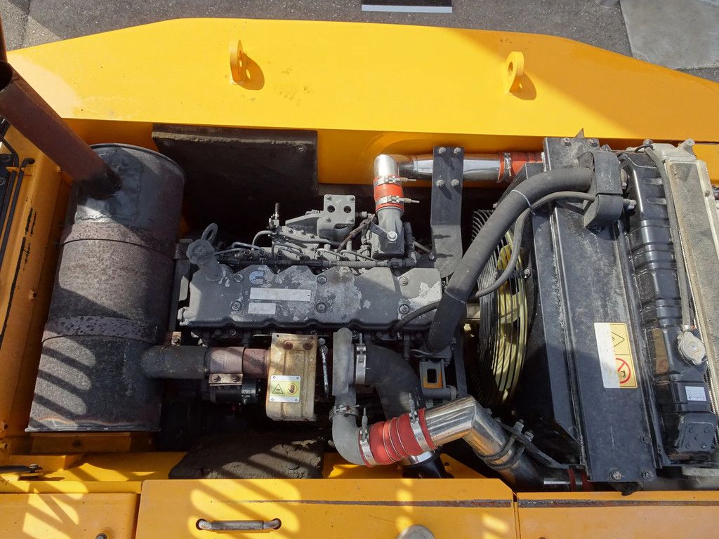 Hyundai LC210-7A