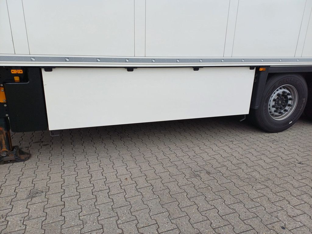 Schmitz Cargobull Carrier Vector HE19MT Multi Temp Double Stock Liftas