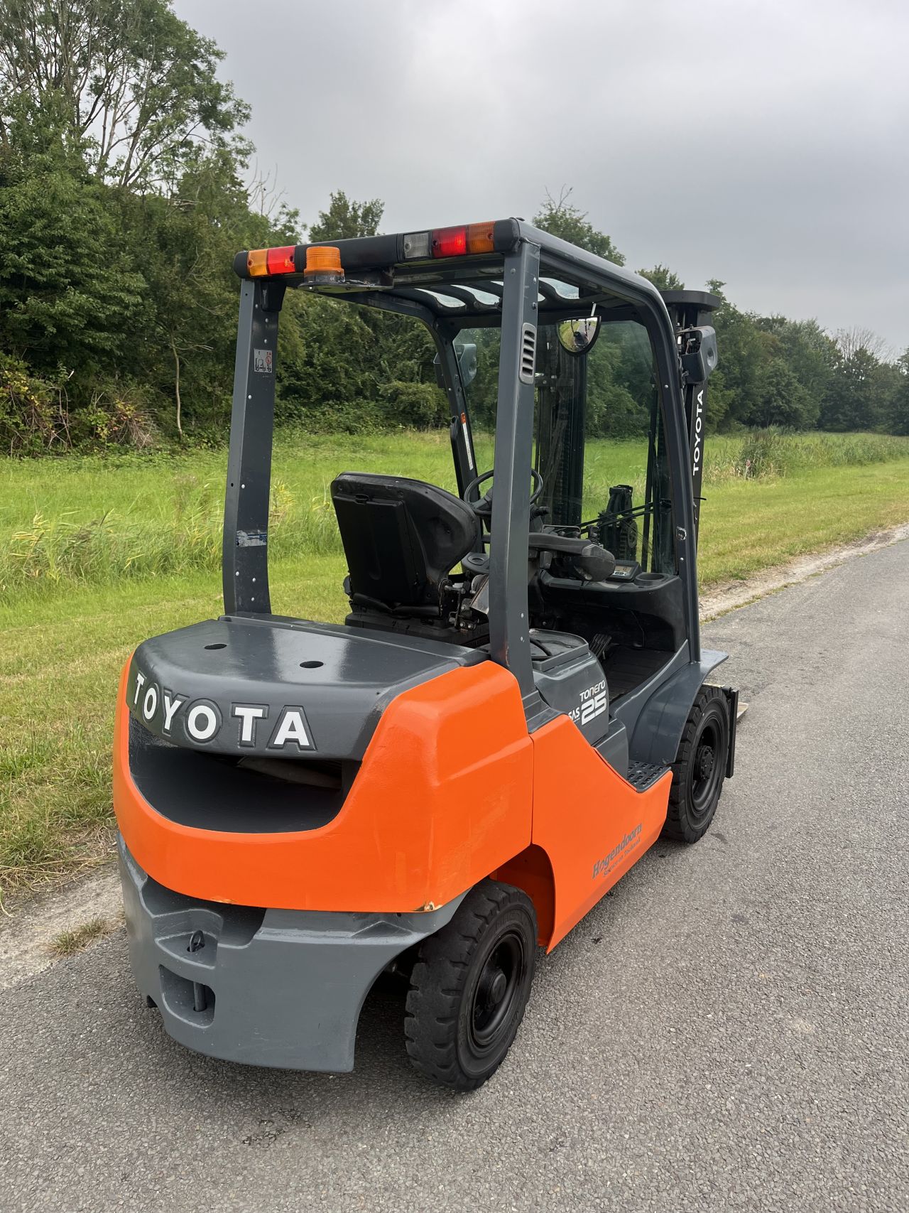 Toyota 50-8FDF25