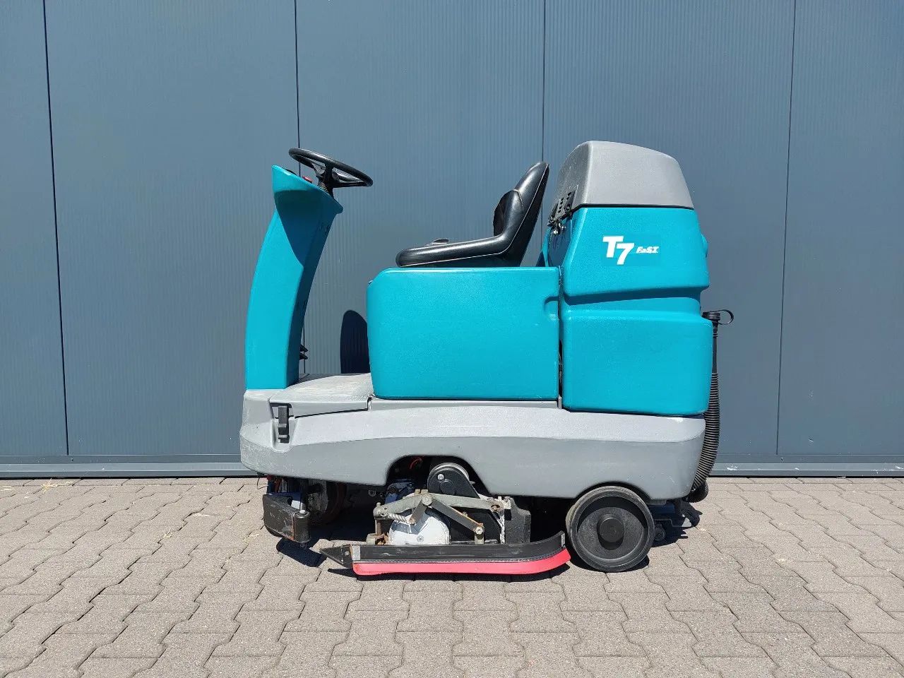 Tennant T7