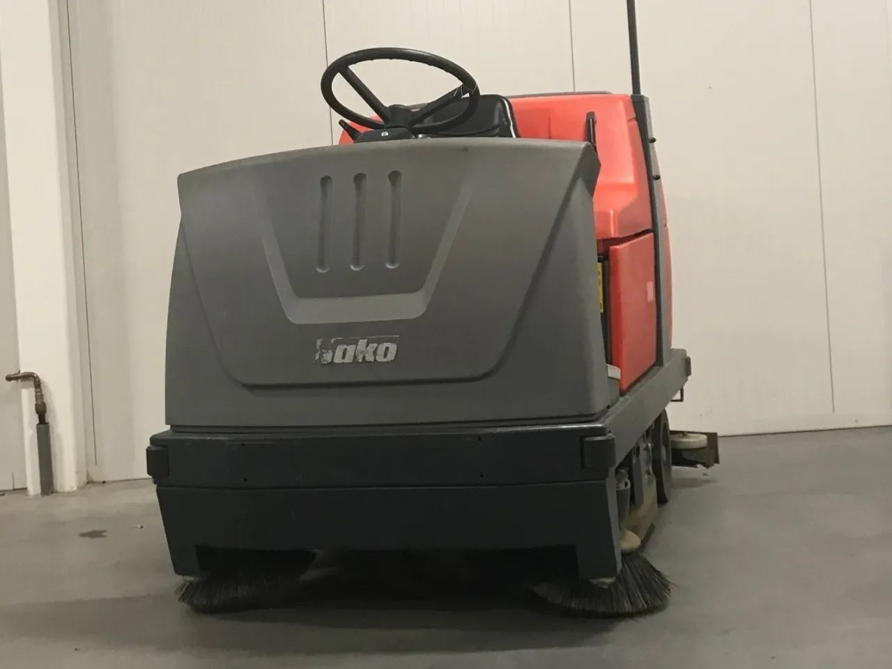 Hako B1050