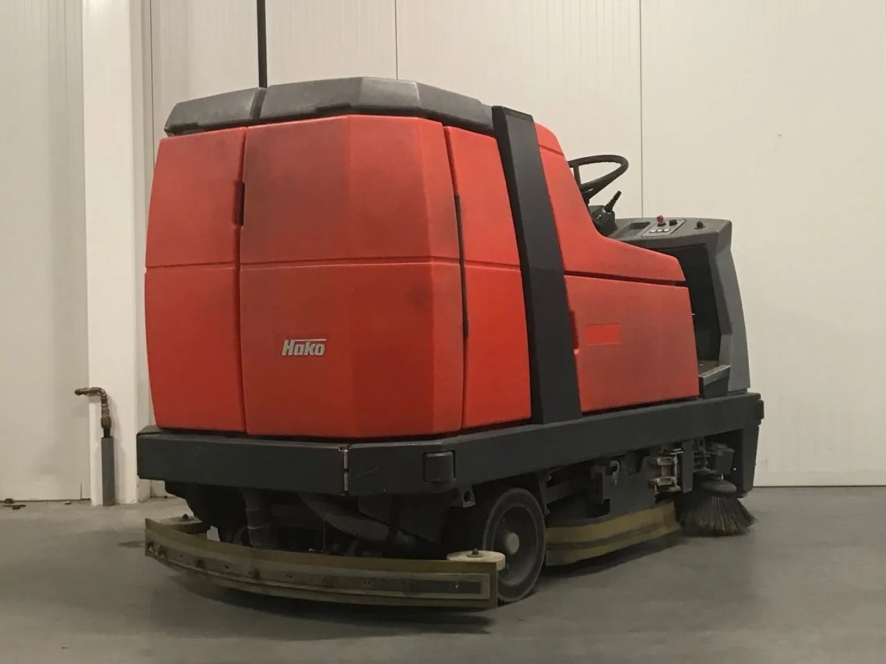 Hako B1050
