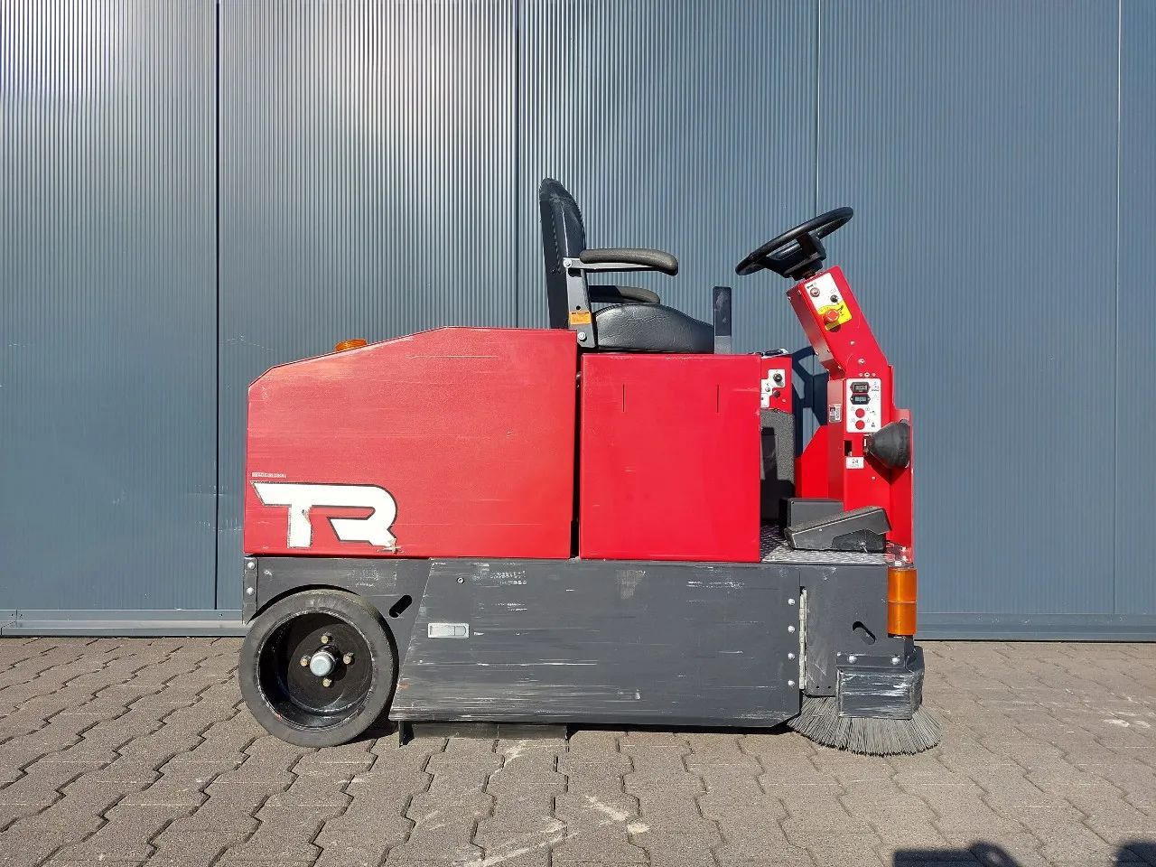 Factory Cat TR