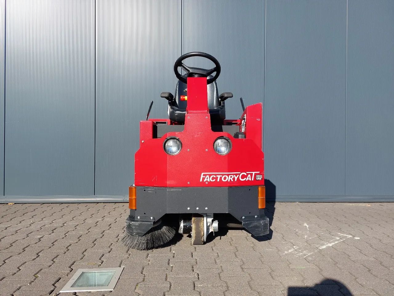 Factory Cat TR