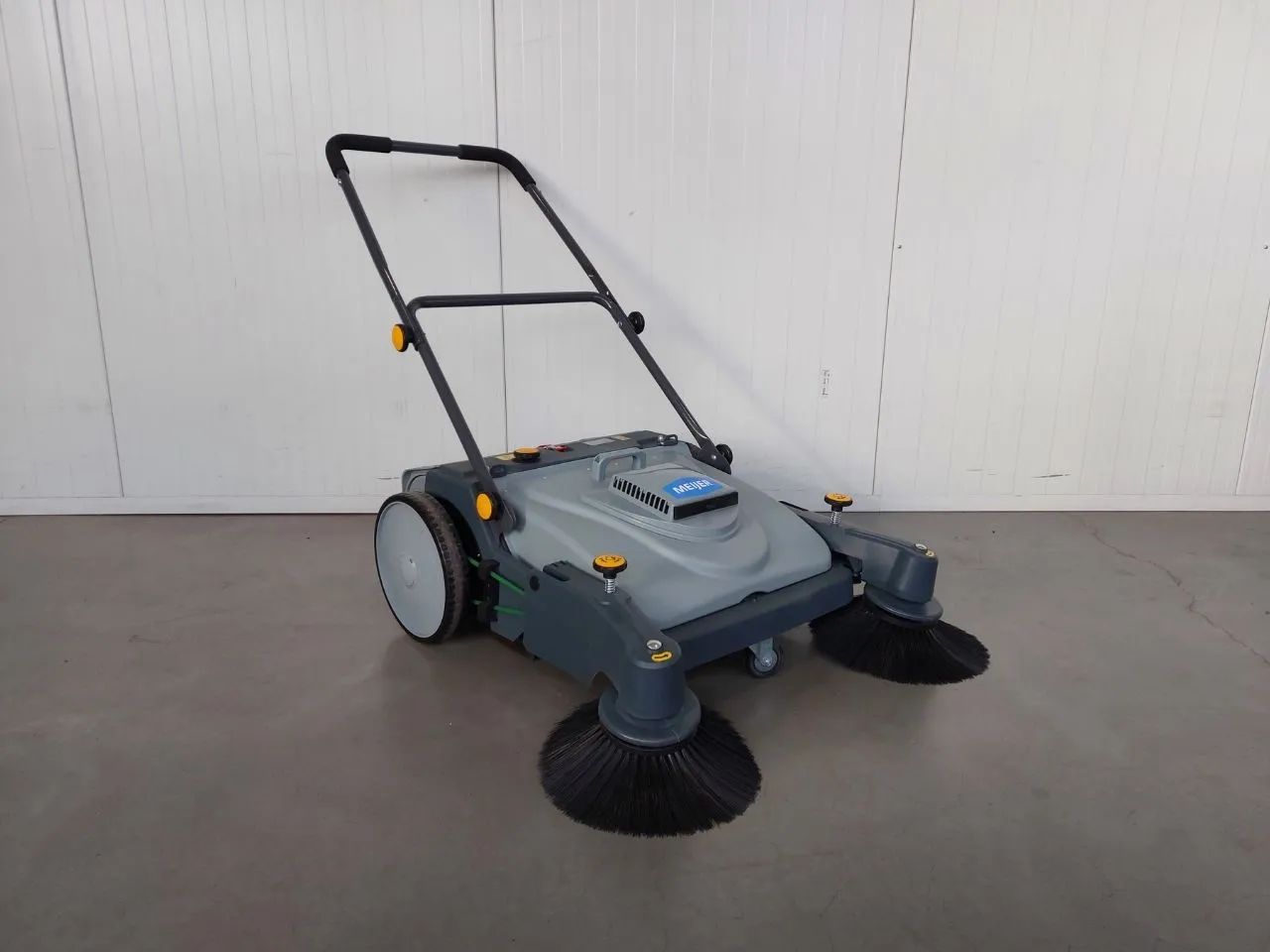 Meijer V65 Mini Sweeper Demo model