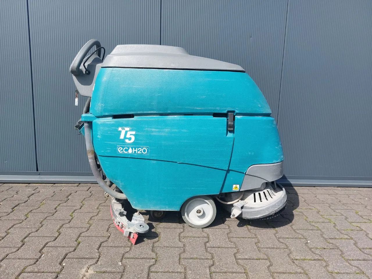 Tennant T5