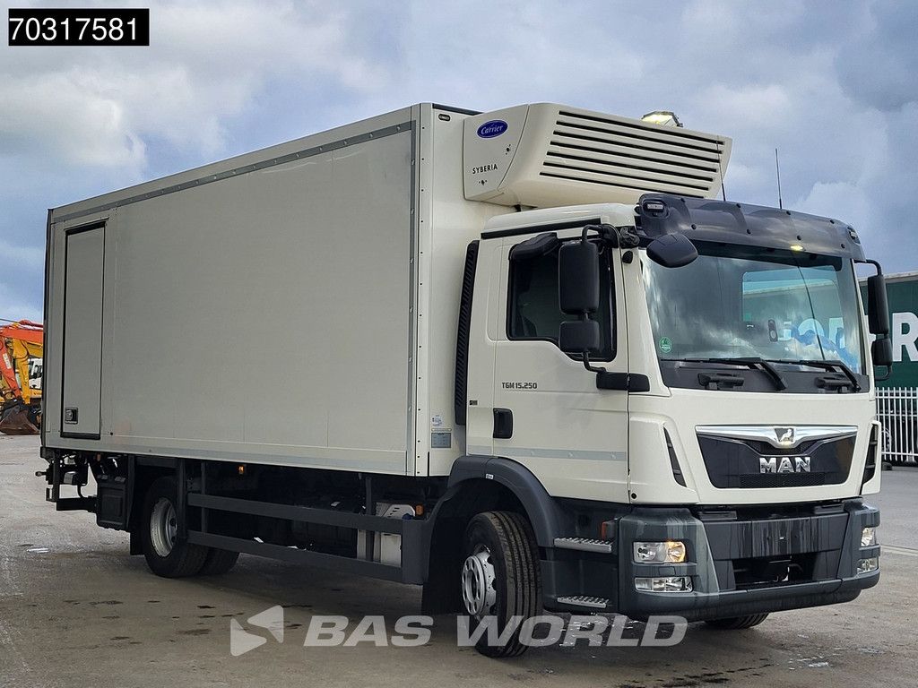 MAN TGM 15.250 4X2 Carrier Syberia 1500kg Ladebordwand Automatic Euro 6