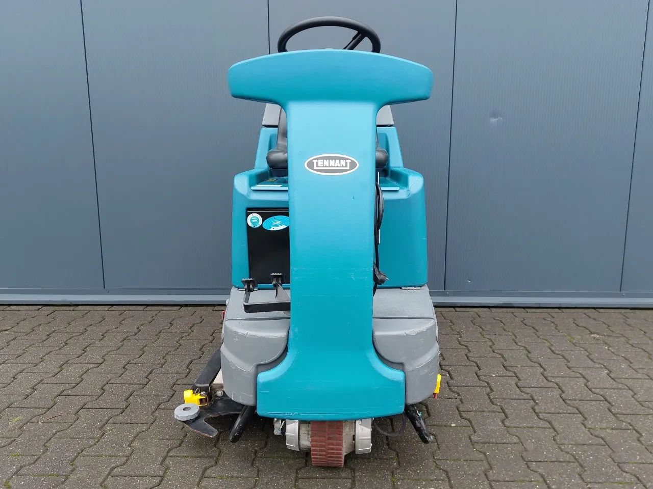Tennant T7+