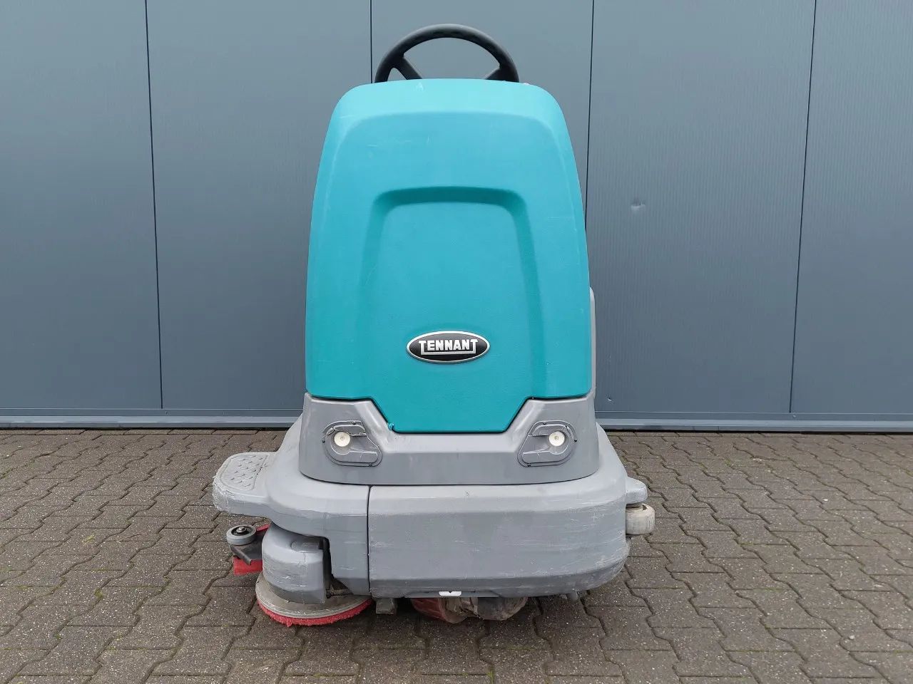 Tennant T12