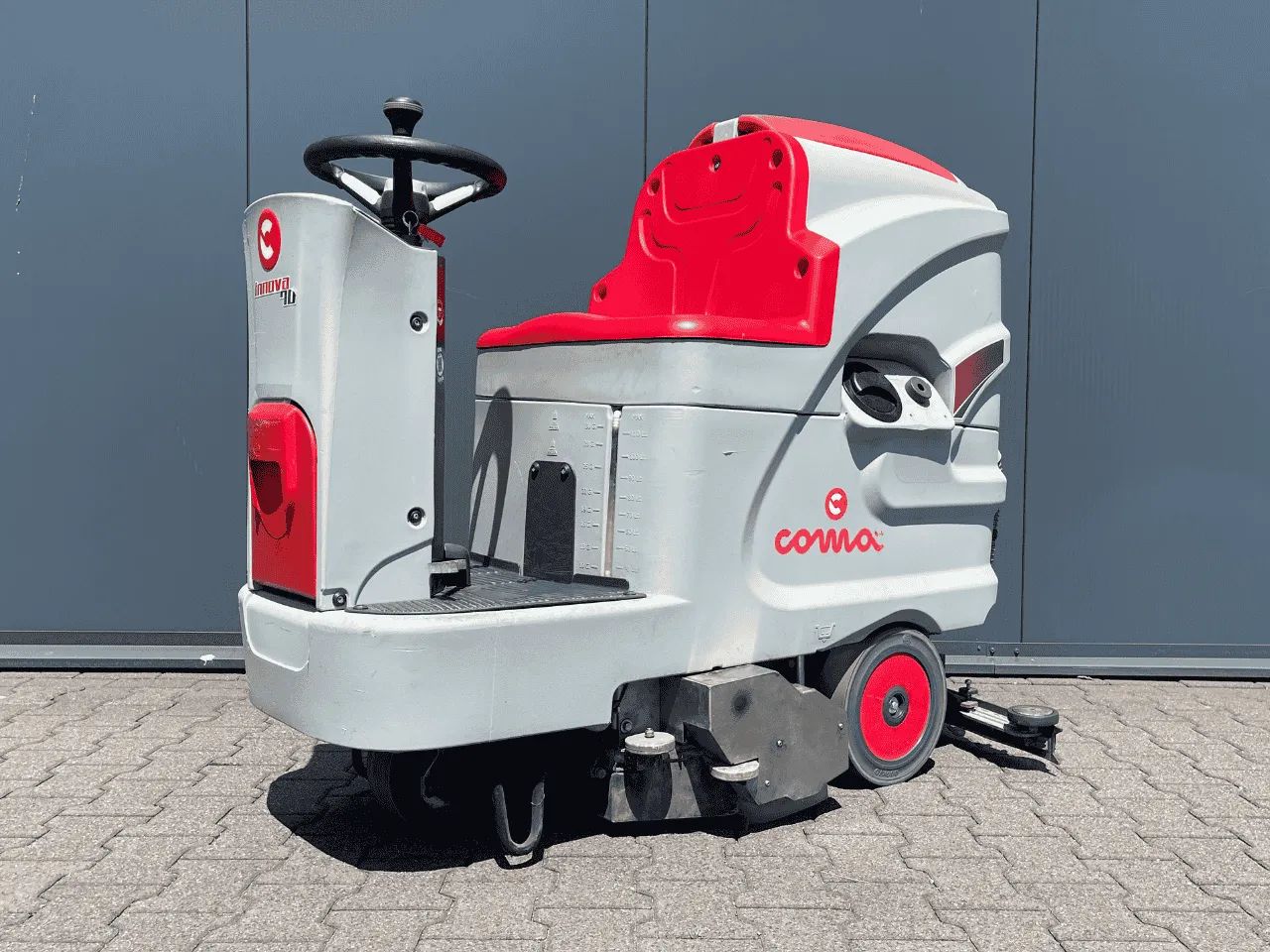 Comac Innova 70S