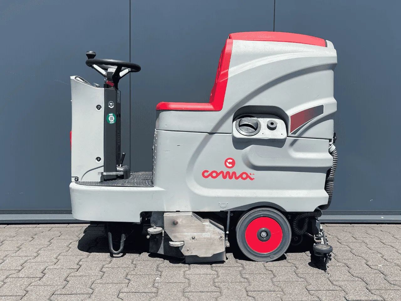 Comac Innova 70S