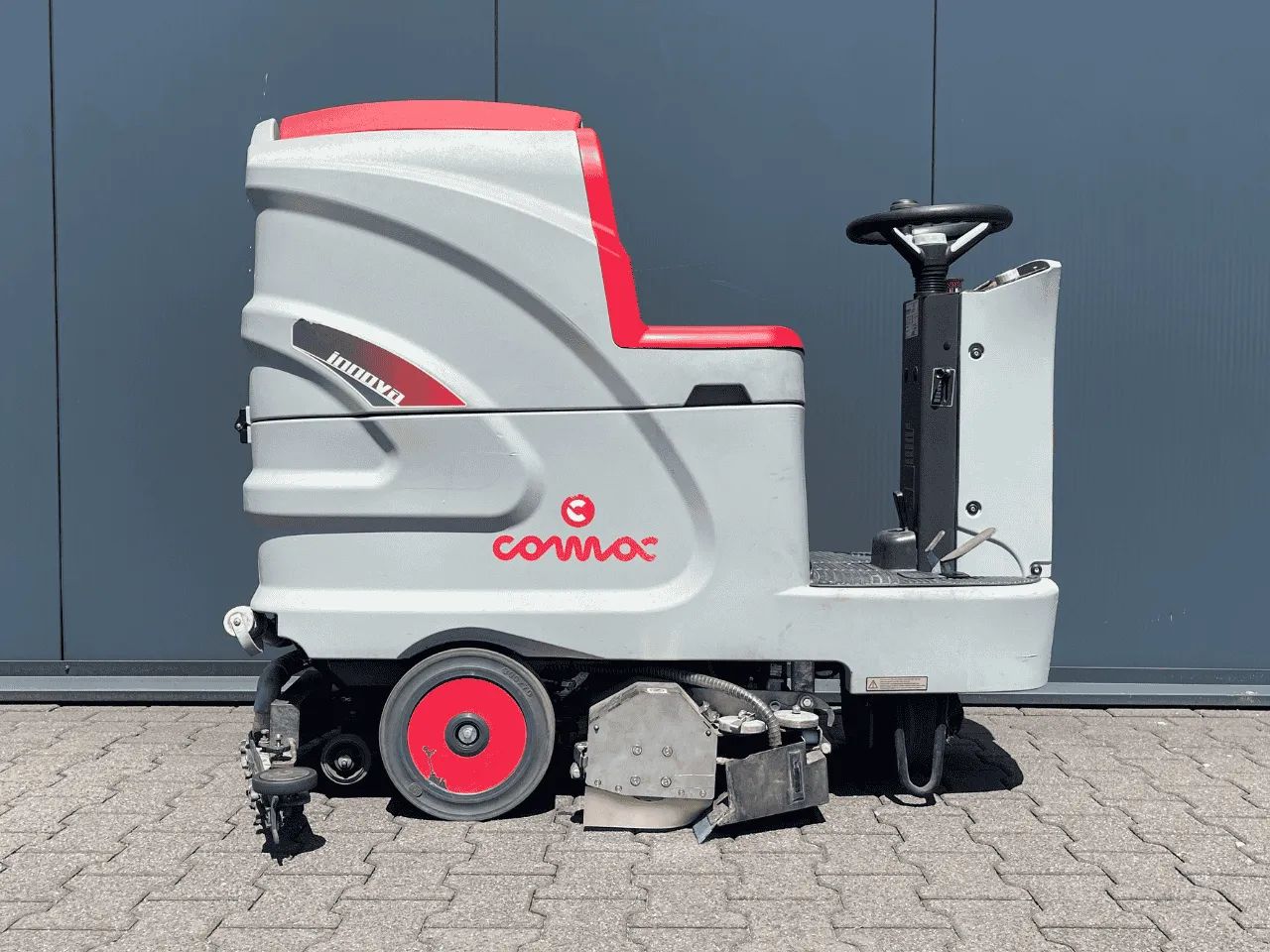 Comac Innova 70S