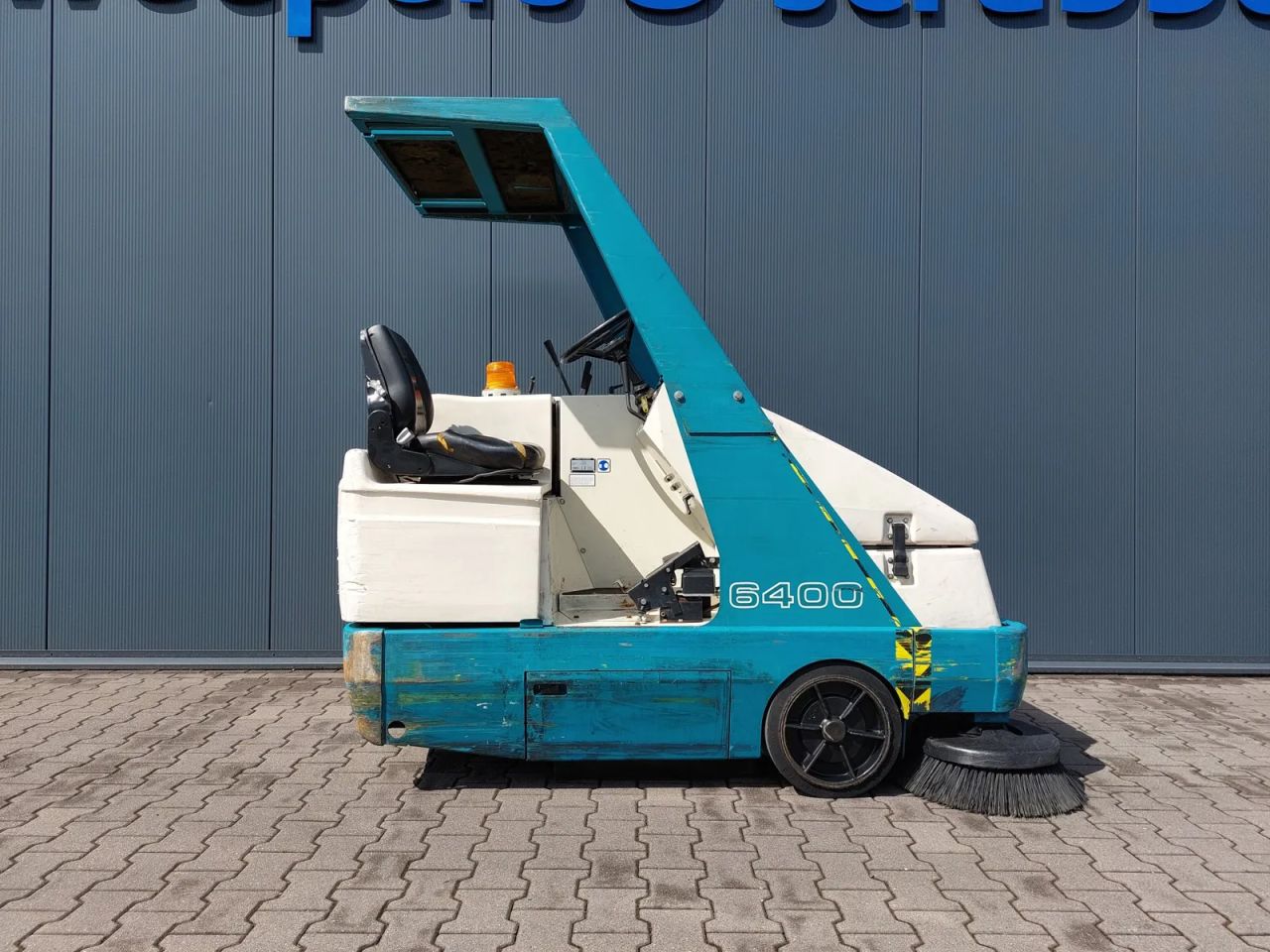 Tennant 6400