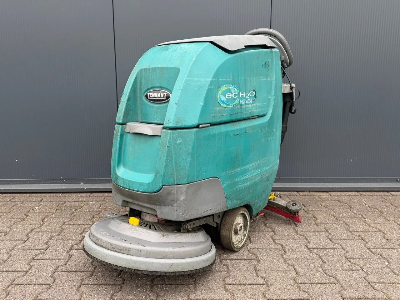 Tennant T300