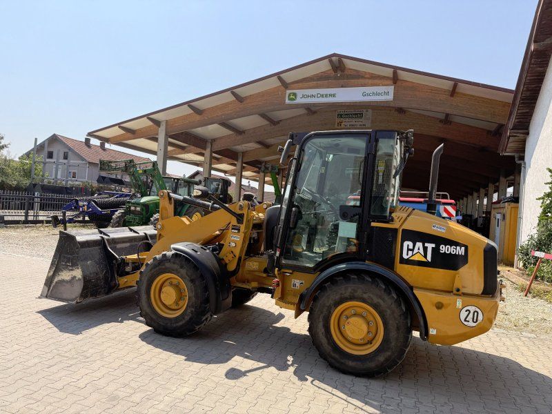 Cat 906 M