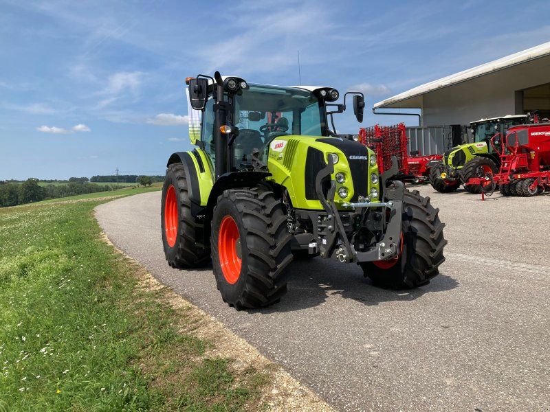 Claas Arion 420