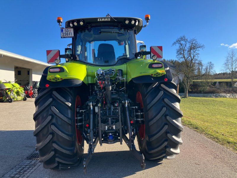 Claas Axion 850