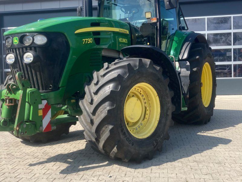 John Deere 7730
