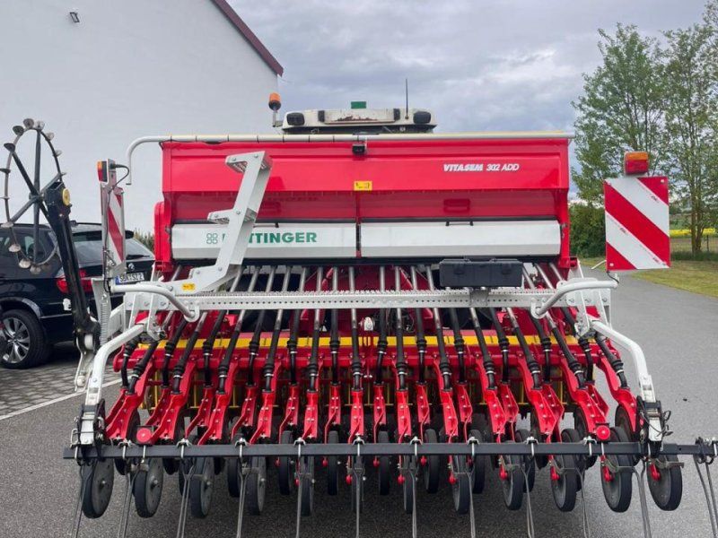 Pöttinger Vitasem 302 ADD + Kreiselegge Lion 303.12