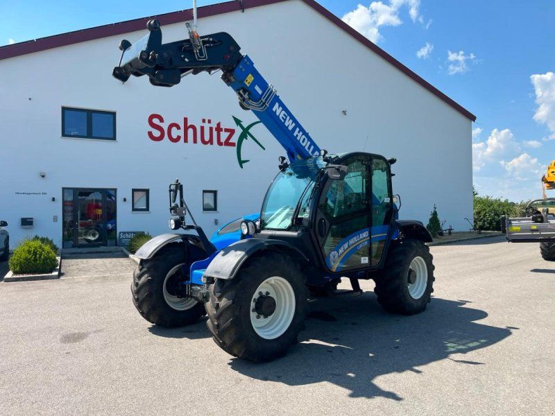 New Holland LM 7.35 T4B, erst 879h, neuwertiger Zustand