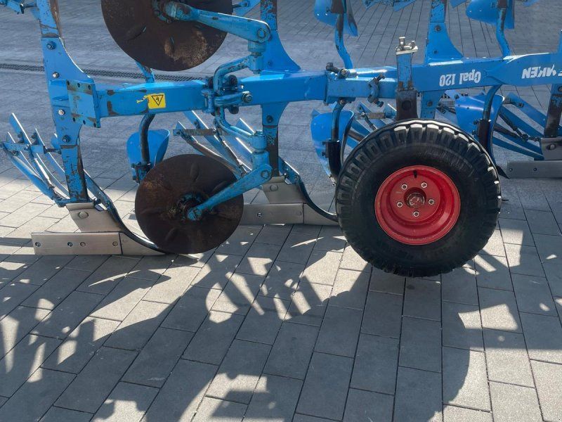 Lemken Opal 120