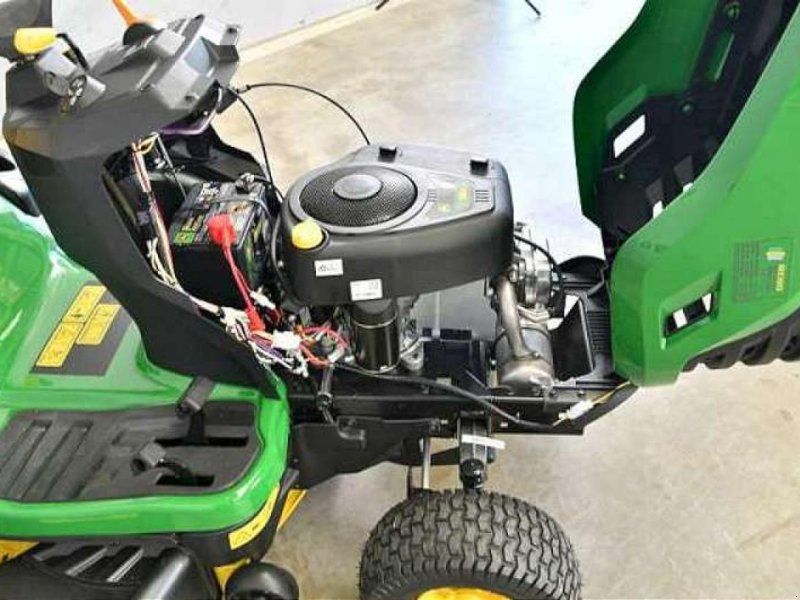 John Deere X107 RASEN