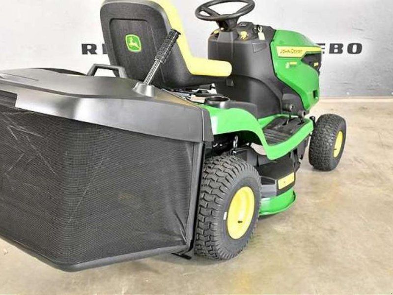 John Deere X147R RASEN