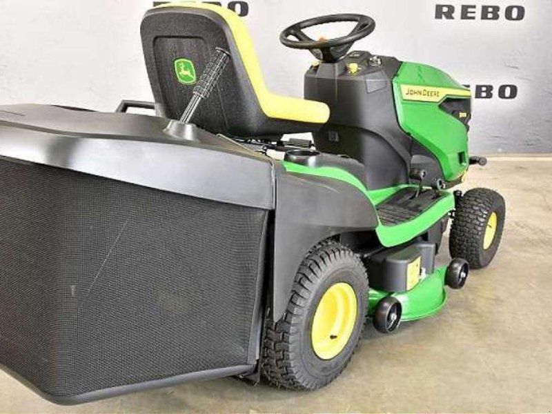 John Deere X167R RASEN