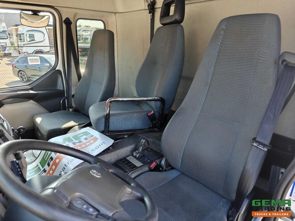Volvo FE 250 6x2/4 DayCab (3-seater) EEV - Faun PowerPress 520 + Bekker La Gram Rear Loader - 02/2027 MOT