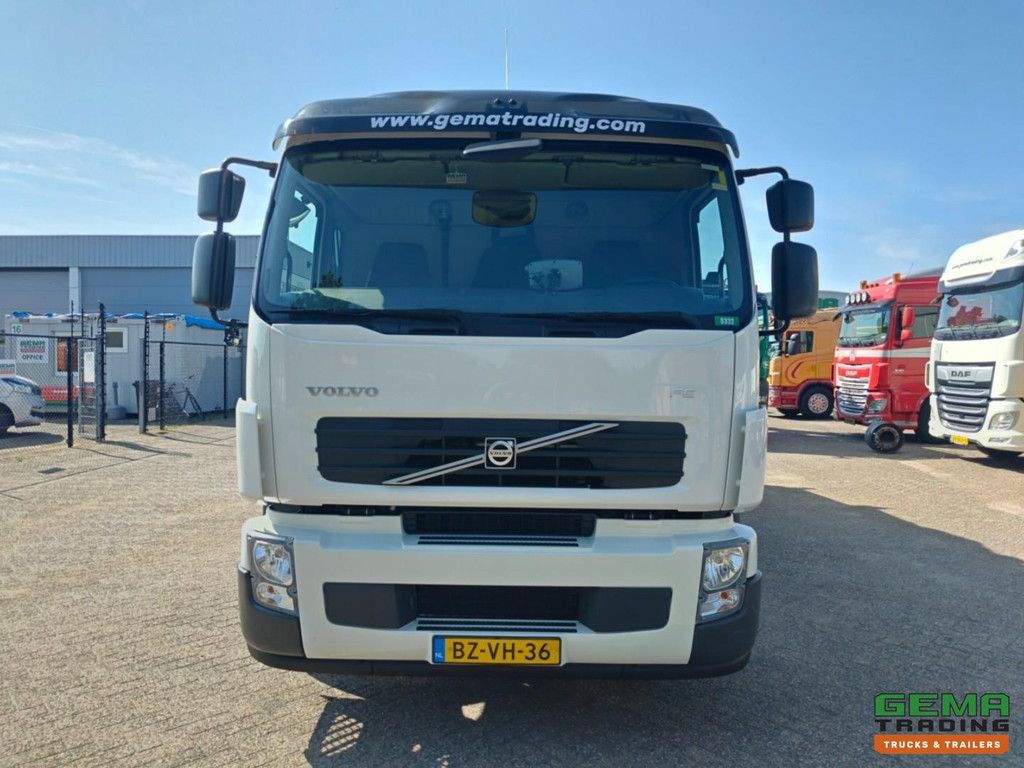 Volvo FE 250 6x2/4 DayCab (3-seater) EEV - Faun PowerPress 520 + Bekker La Gram Rear Loader - 02/2027 MOT
