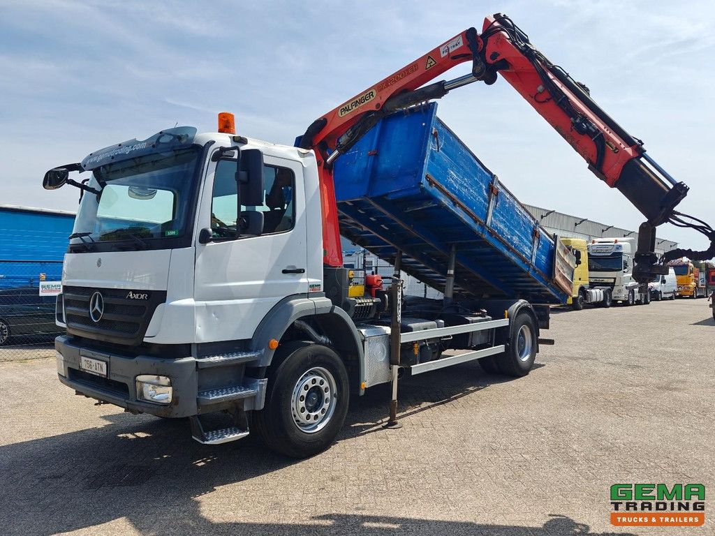 Mercedes-Benz Axor 1924 4x2 Tageskabine Euro4 - Kipper + Palfinger PK12001 + Fernbedienung - Radnabenuntersetzung - Vollblattfederung - Schaukelfunktion