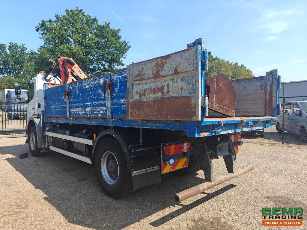 Mercedes-Benz Axor 1924 4x2 Tageskabine Euro4 - Kipper + Palfinger PK12001 + Fernbedienung - Radnabenuntersetzung - Vollblattfederung - Schaukelfunktion